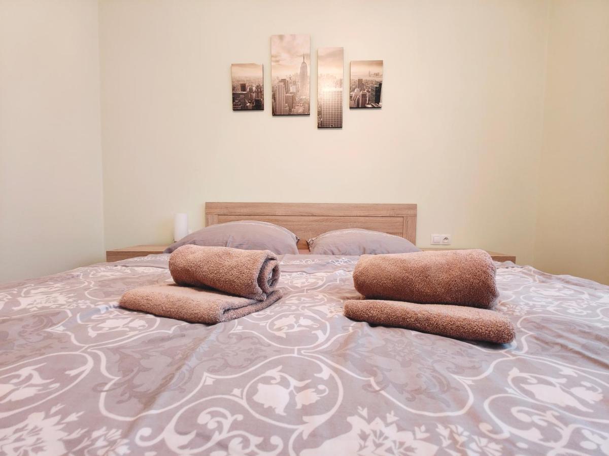 Apartman V Centru Karlovy Vary Extérieur photo