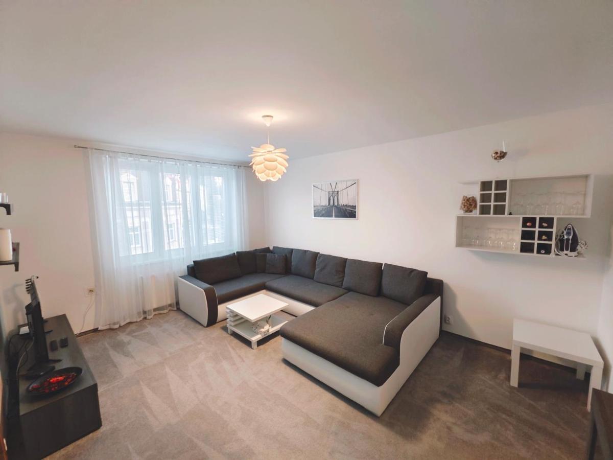 Apartman V Centru Karlovy Vary Extérieur photo